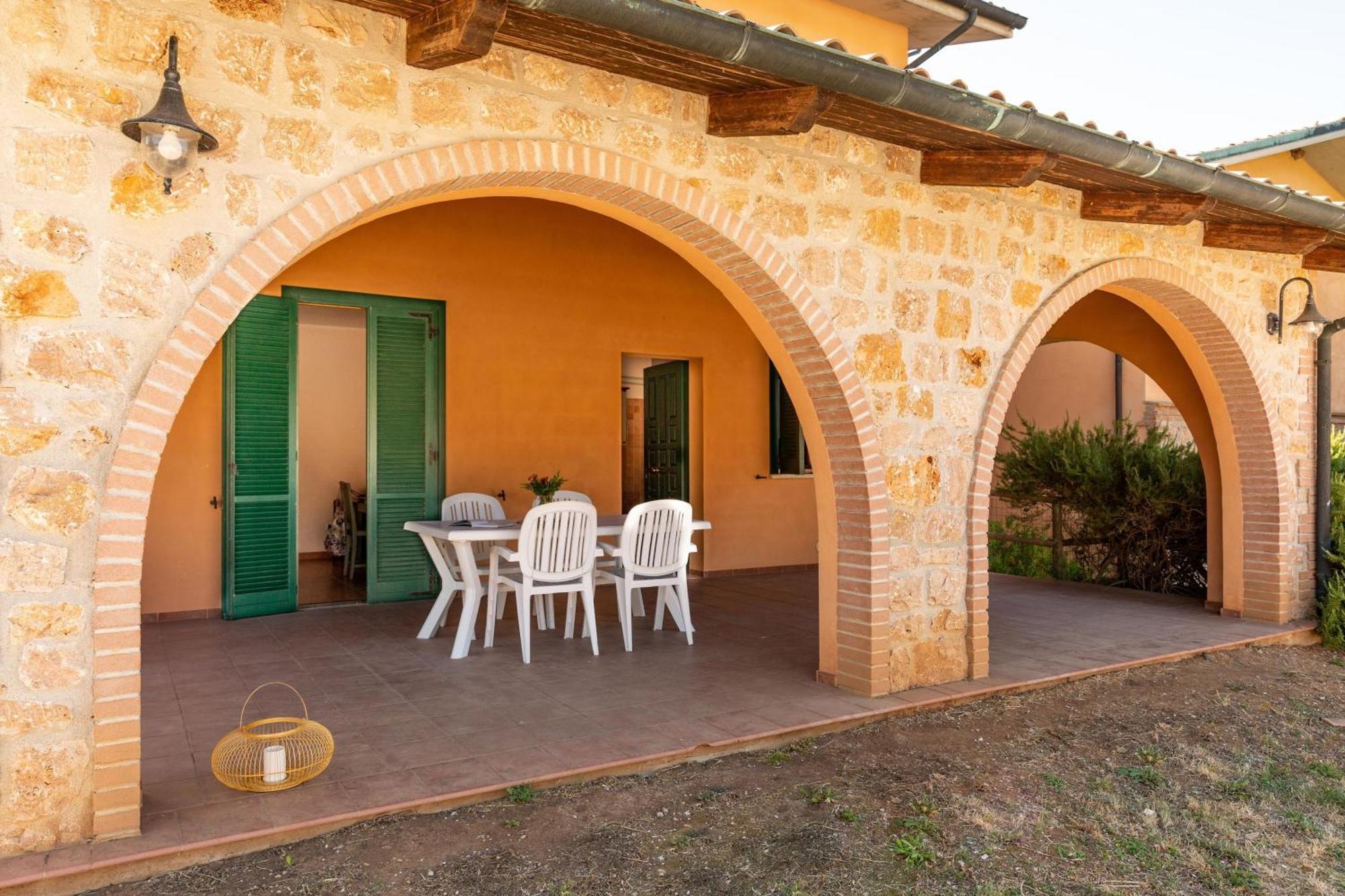 Residence With Swimming Pool Immersed In The Typical Tuscan Countryside Just 5 Minutes From Massa Marittima Podere Pian Mucini Cameră foto