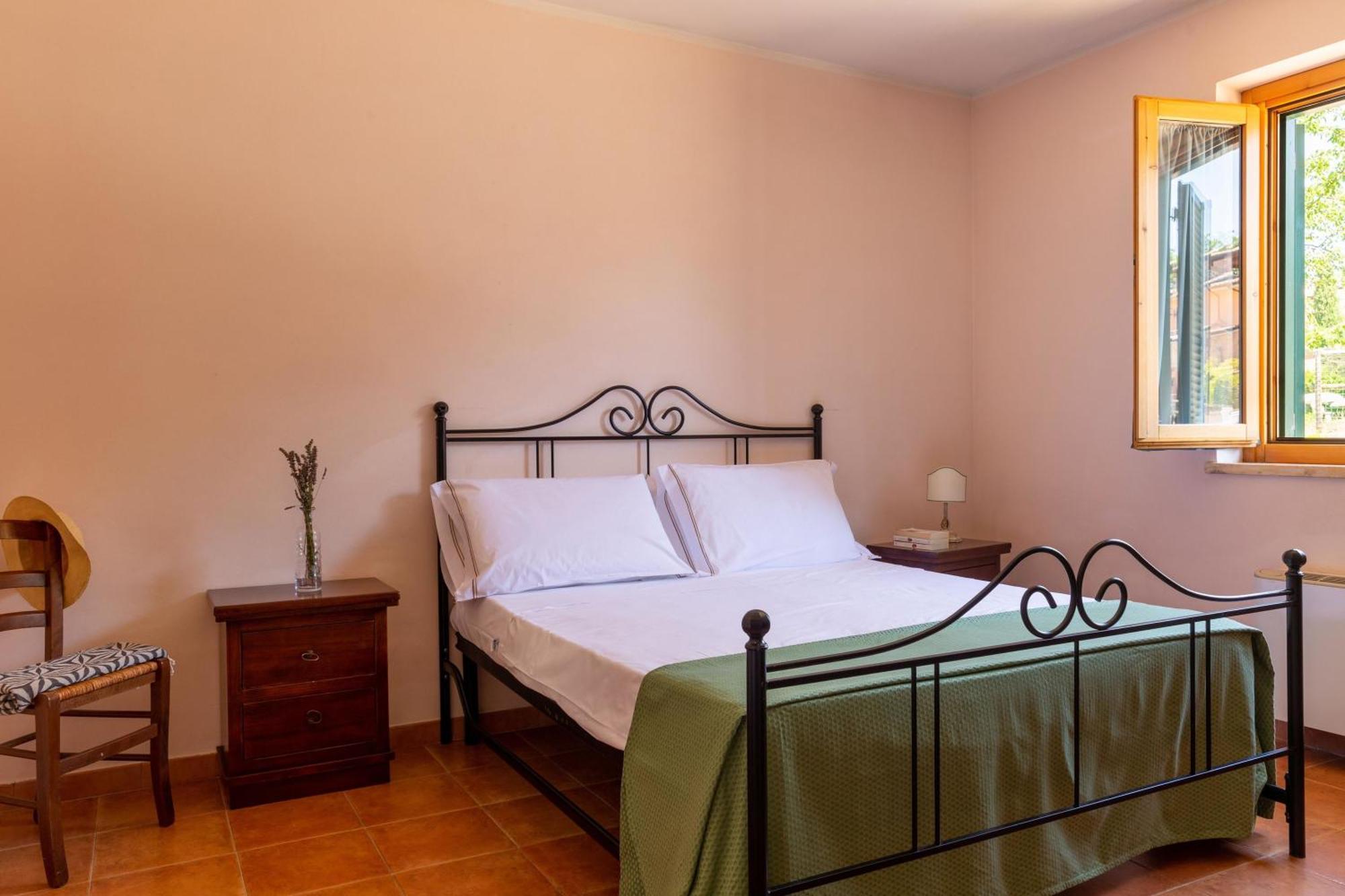 Residence With Swimming Pool Immersed In The Typical Tuscan Countryside Just 5 Minutes From Massa Marittima Podere Pian Mucini Cameră foto